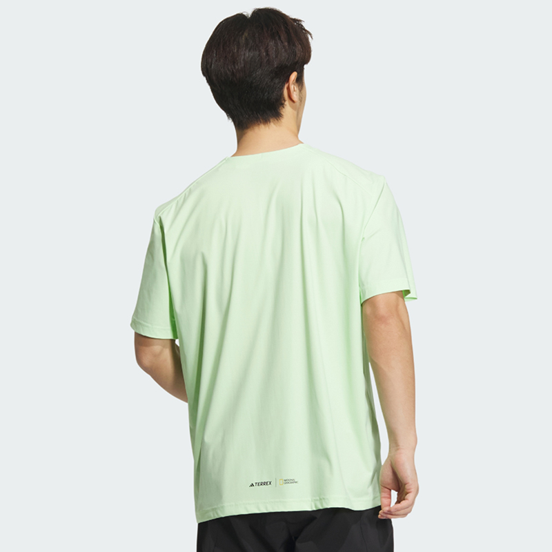 IS9518_2.jpg